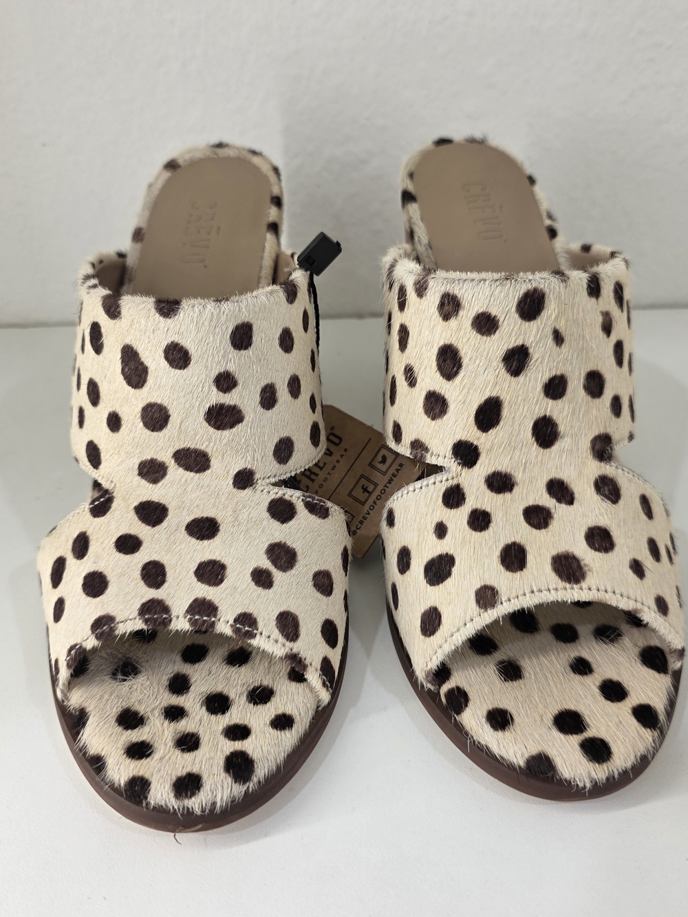 Crevo NWT Spotted Calf Hair Mule Heels Size 7 - Picture 5 of 10